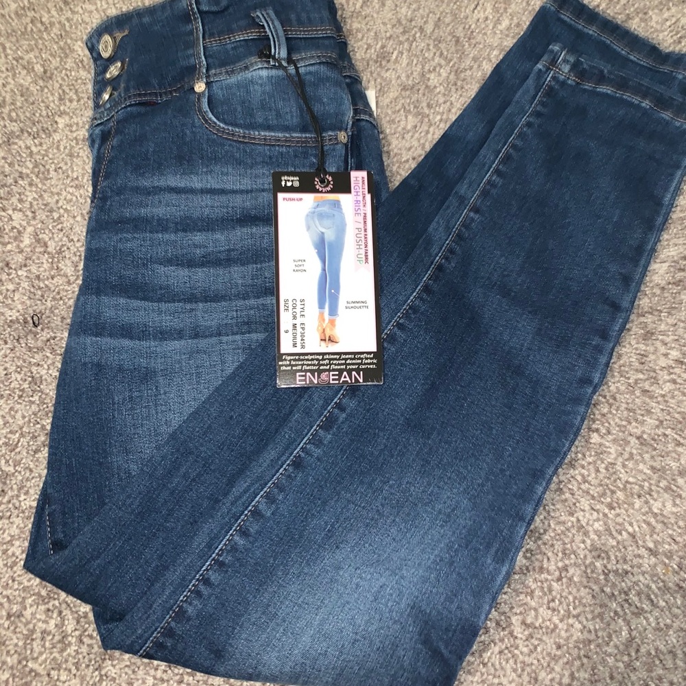 Jeans that have never been worn